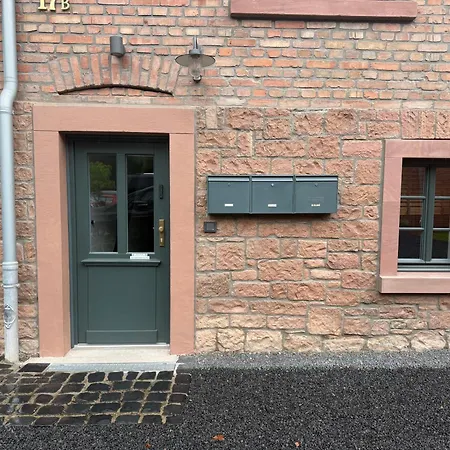 Alte Kammfabrik Eg Links * Michelstadt